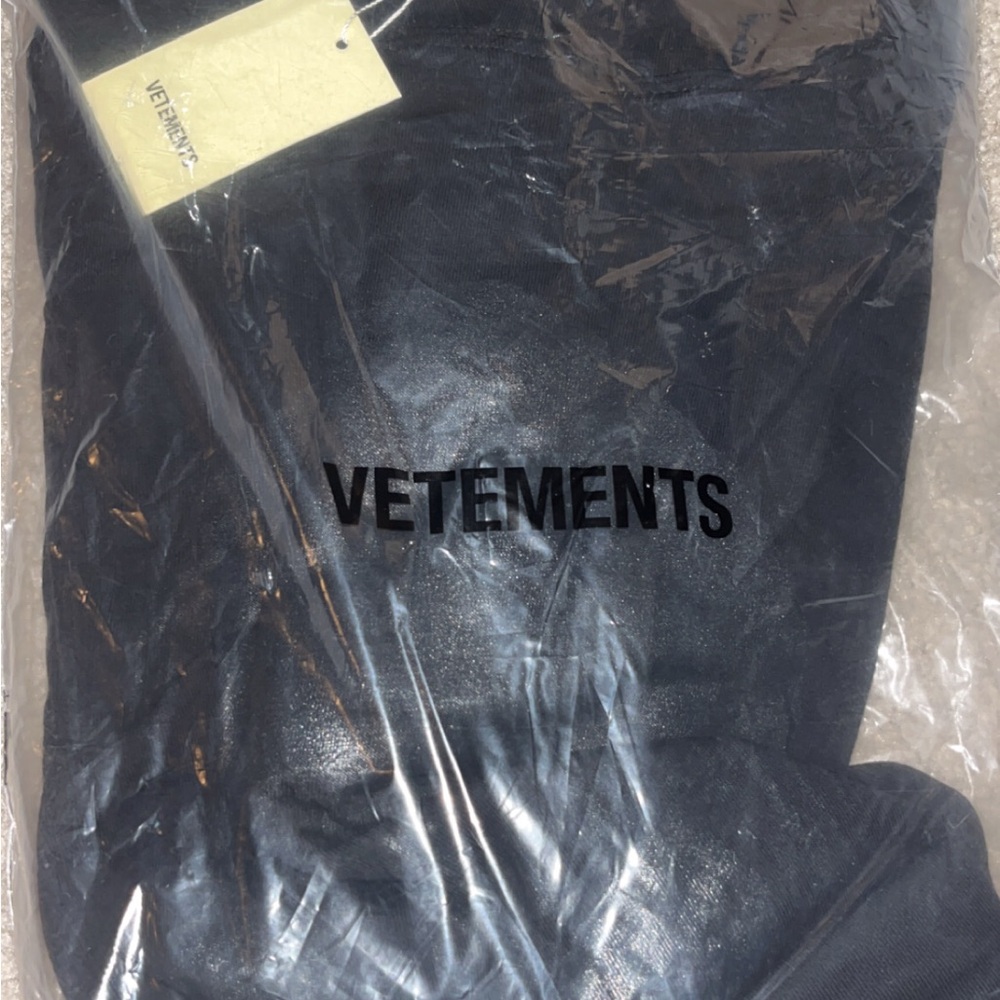 Vetements “skull ” hoodie- SIZE SMALL fits oversized. Brand new with tag
